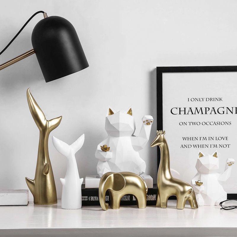 Lucky Cat Resin Figurine – Feng Shui Maneki Neko Desktop Decoration for Home & Office