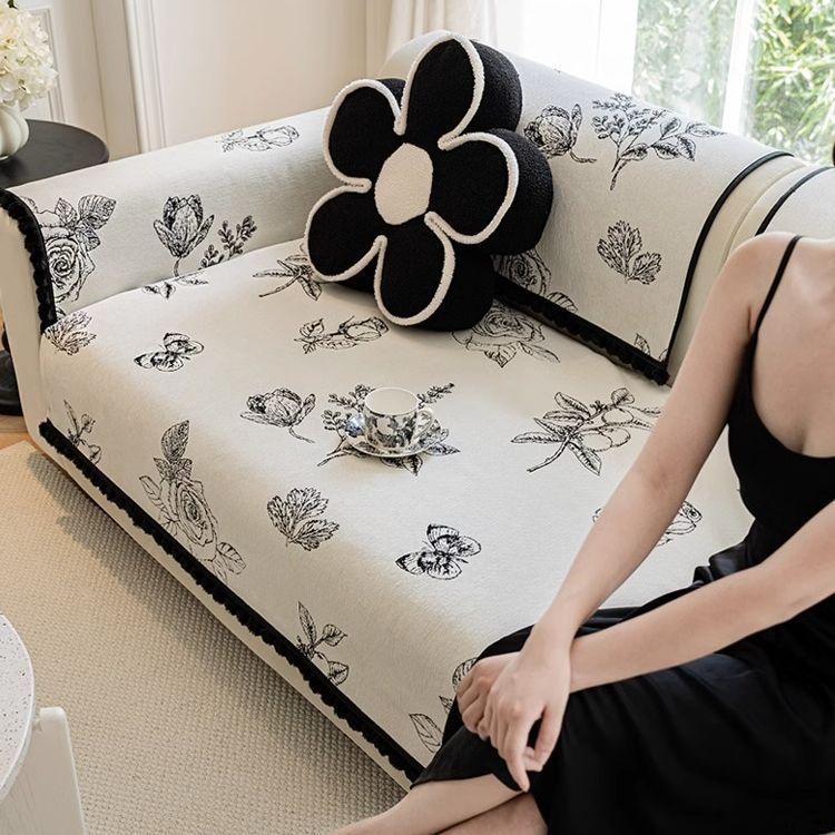 Luxury Sofa Mat Towel With Fur Ball Edge Sofa Covers for Living Room L Shape Chaise Lounge Couch Slipcovers Pets Kids Mat Cover