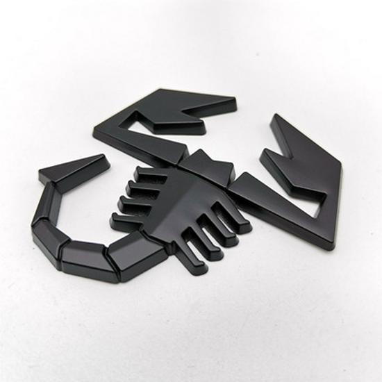 Наклейка на автомобиль Abarth Scorpion для Fiat: Индивидуализация капюшона и корпуса