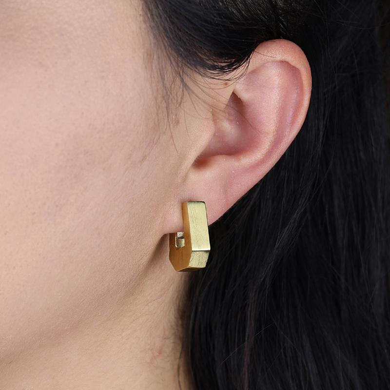 Luxury Geometric Hexagram Shape Hoop Earring Two Size High Quality Gold Plated Fashion Ear Jewelry