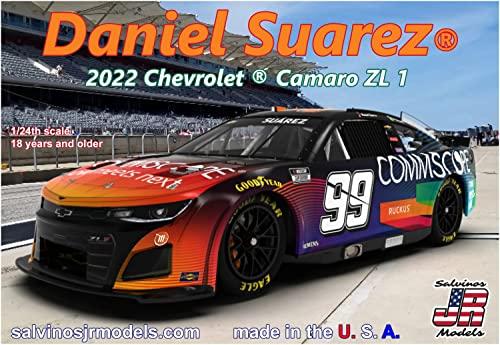 Сальвинос Дж.Р.. Модель 2022 года в масштабе 1/24 NASCAR Camaro ZL1 Trackhouse Racing Даниэль Суарес Пластиковая модель SJMTHC2022DSP