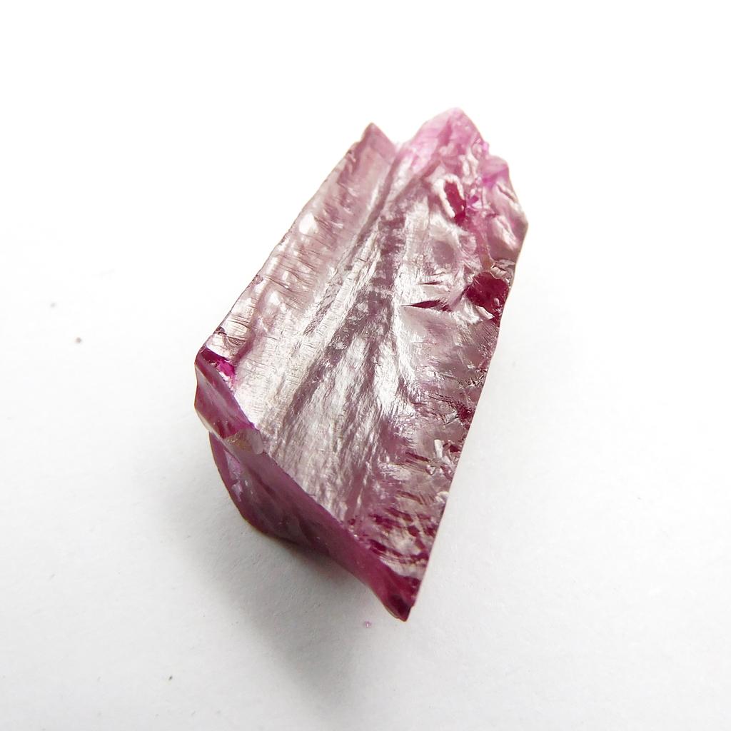 Natural Red Ruby Loose Gemstone Rough 155 ct Uncut Raw for Lapidary and Gem Collections