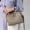 First Layer Cowhide Shoulder Bag Women's New High-end Retro Handbag Fashionable Versatile Commuter Messenger Bag