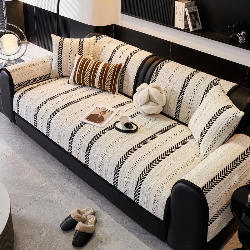 French Light Luxury High-End Chenille High-Count And High-Density Sofa Cushion, All-Season Non-Slip Seat Cushion Cover Cover Cloth Towel