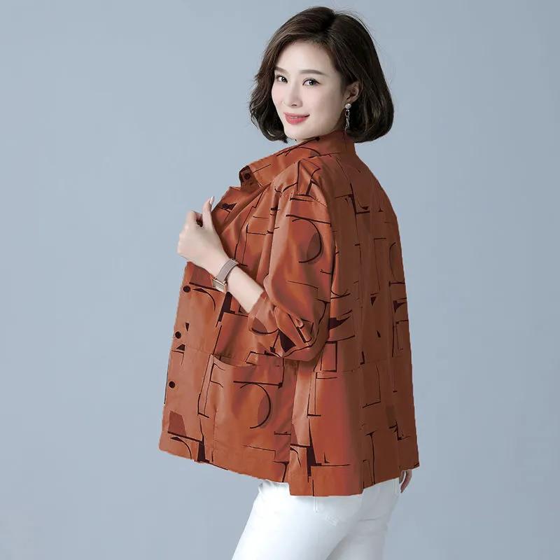 Модная свободная большая весенняя куртка для матери среднего возраста, ветровка, пальто для среднего и пожилого возраста, женская куртка в иностранном стиле