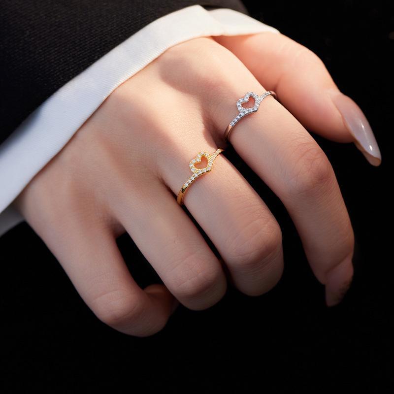 Banyan Tree S925 Sterling Silver Love Zircon Ring - Elegant, Trendy, and Simple Fashion Accessory for Women