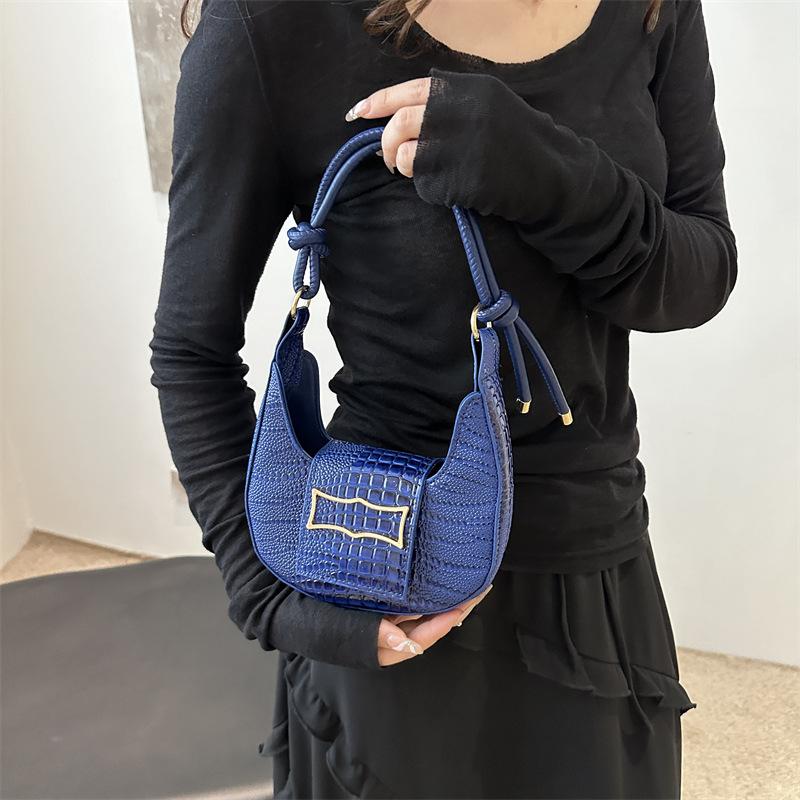 Сумка через плечо для женщин, летняя, новая, красивая, в корейском стиле, женская, простая, однотонная, сумка-полумесяц