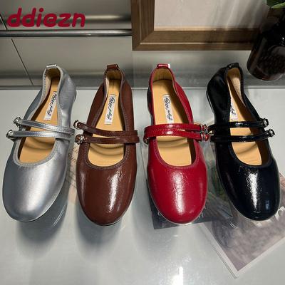 Мода Мода Ремешок с пряжкой Женские балетки Мэри Джейн Мягкая женская обувь с мелким вырезом Круглый носок Женские балетки с обувью