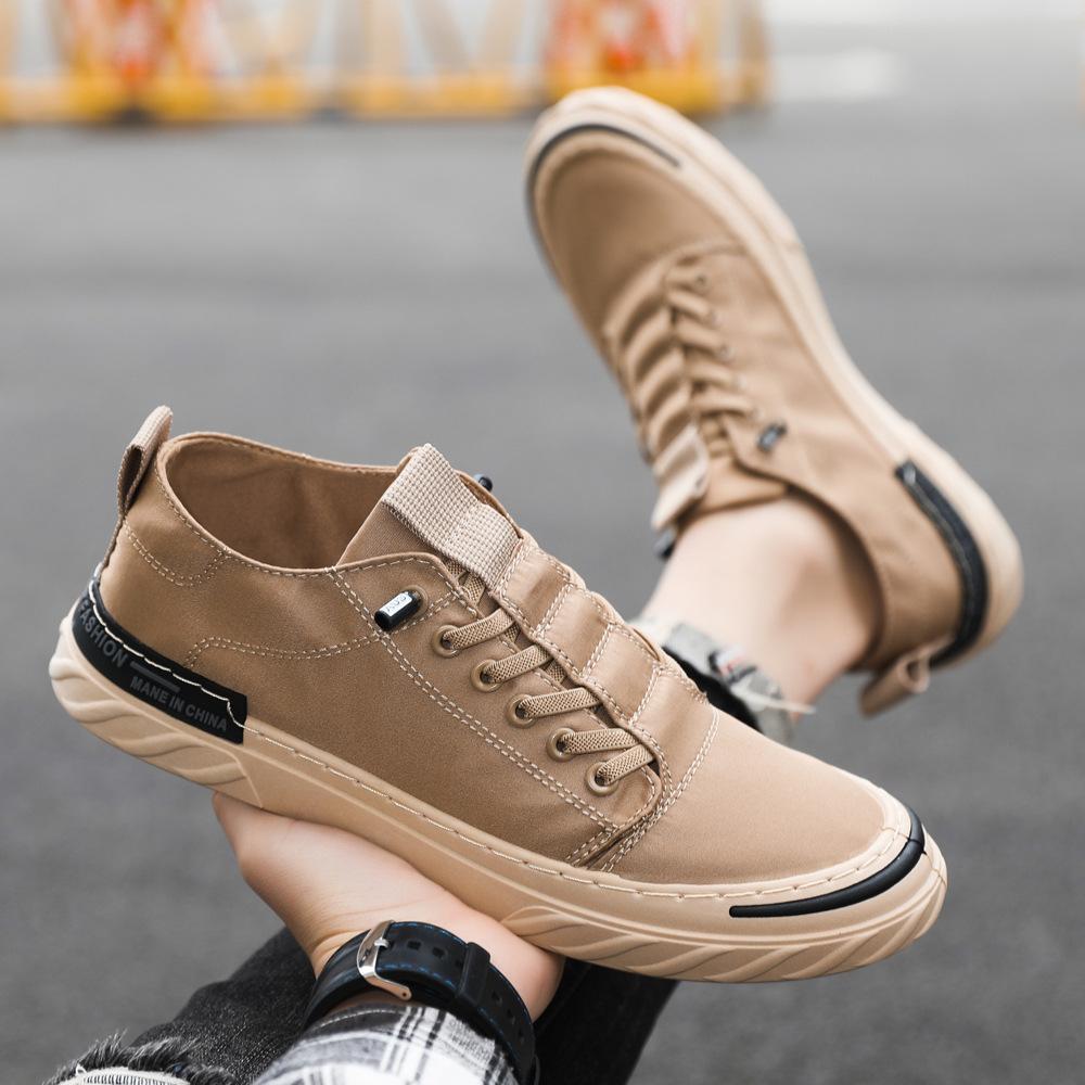 Модная мужская повседневная обувь из ткани Ice Silk Canvas Shoes, кроссовки 2024 года, новинка в дышащих мужских туфлях на плоской подошве Slip on, мужская вулканизированная обувь, тренд