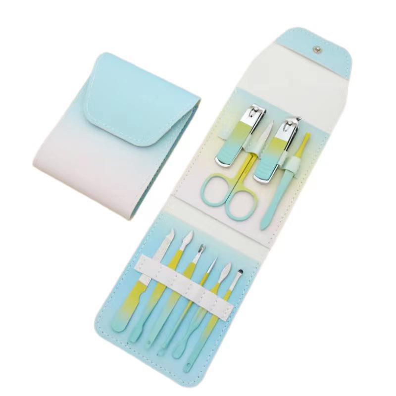 18-Piece Nail Care Set: Clippers, Eagle Beak Pliers, and Pedicure Knife