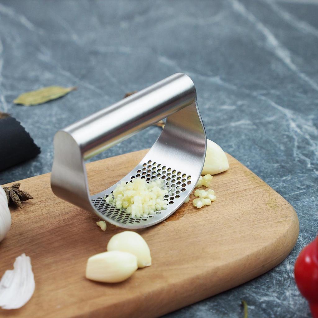 Stainless Steel Garlic Press Squeezer Manual Garlic Ginger Crusher Garlic Cutting Mince Tools Kitchen Gadgets