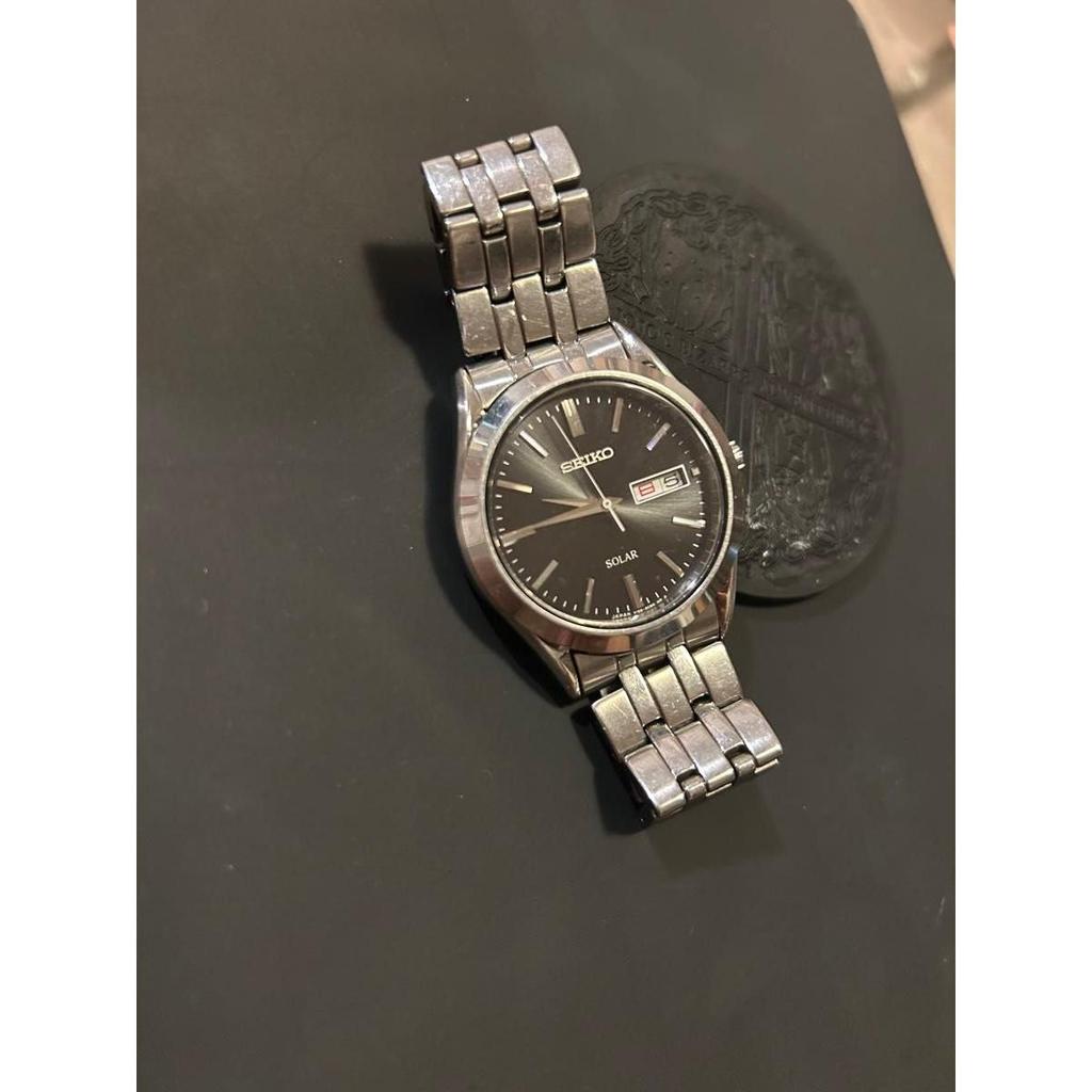 Б/у мужские часы SEIKO SOLAR с индикатором дня недели и даты серебристые сделано в Японии