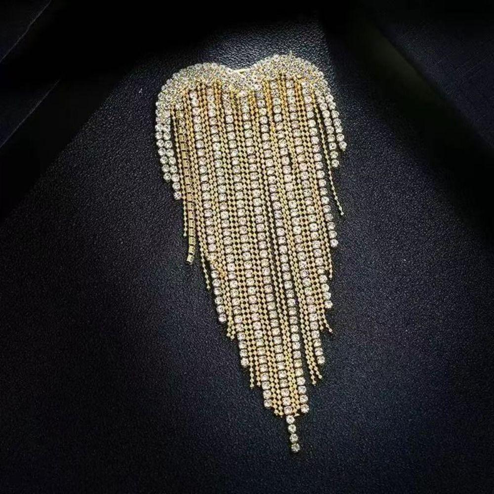 Shiny Rhinestone Heart Pin Trendy Casual Lapel Pins Exquisite Tassel Love Brooches Party