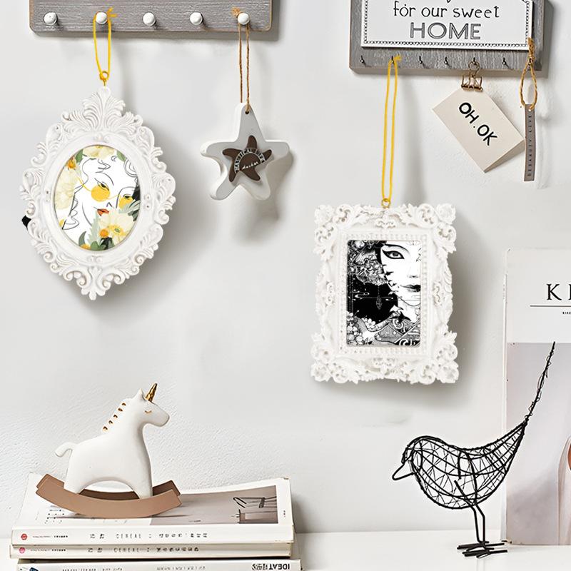 European Mini Golden Retro Small Photo Frame Home Decor Picture Frame Room Wall Decoration Pendant Accessory Resin Handicrafts