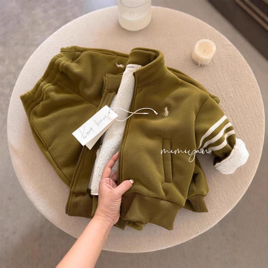 Комплект детской плюшевой куртки из флиса Ollie на осень/зиму 2024 - Теплый, модный, повседневный костюм-двойка для мальчиков и девочек