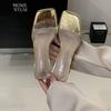 2025 новые сандалии женские весна и лето прозрачный толстый каблук хрустальные высокие каблуки сказочный стиль слово с крутыми шлепанцами