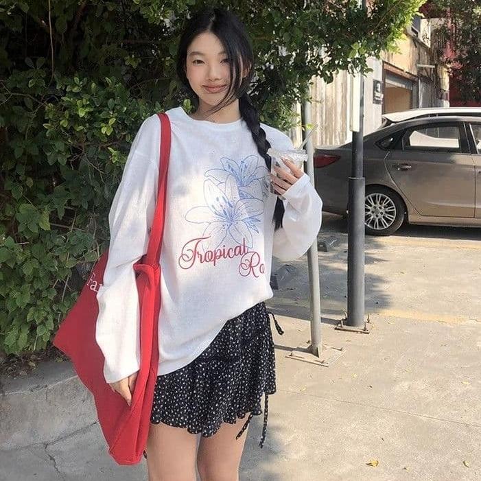 Весенне-летние футболки с длинным рукавом с цветочным принтом, женские повседневные оверсайз, тонкие, слегка защищающие от солнца, топы-накидки, белая футболка