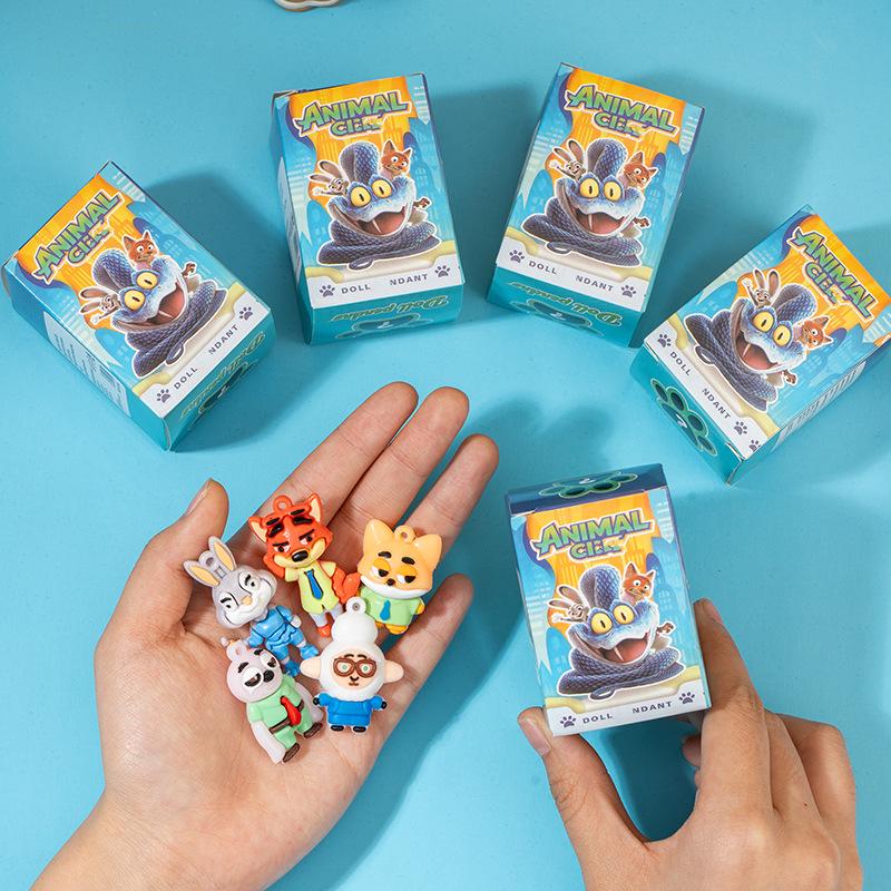 Зверополис 2 Сюрприз-Коробка с Игрушками – Подарок для Детей и Награда для Учеников Фигурка-Украшение