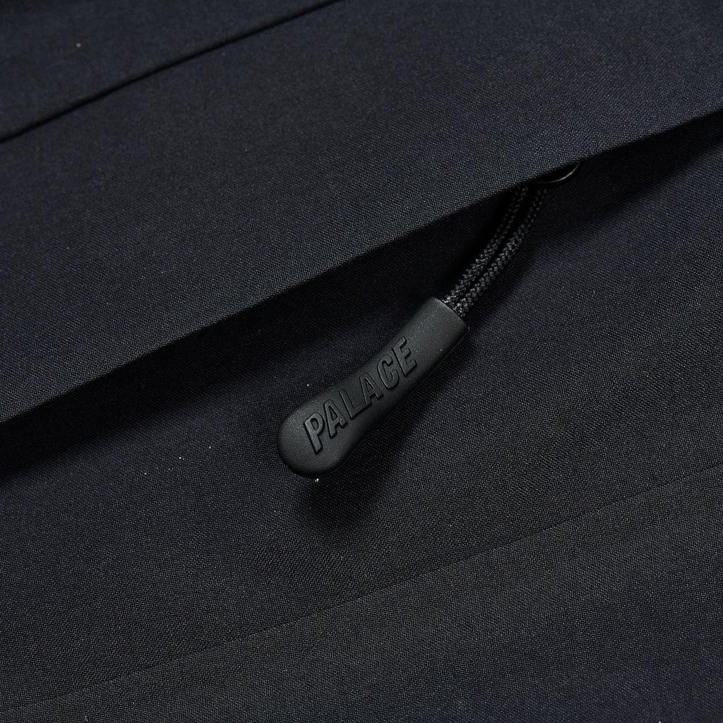 PALACE GORE TEX 3L Tek Jacket P28JK014