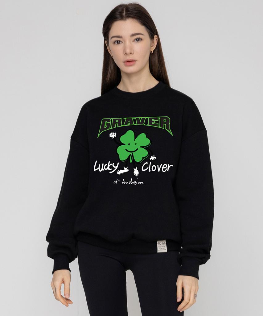 GRAVER [Unisex] Lucky Clover Center Sweatshirt_Black