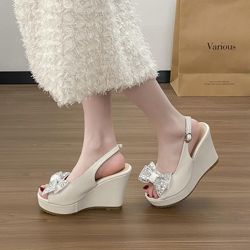 Spring and summer versatile new slope heel fish mouth high heels 2025 summer sandals waterproof platform platform women's shoes new