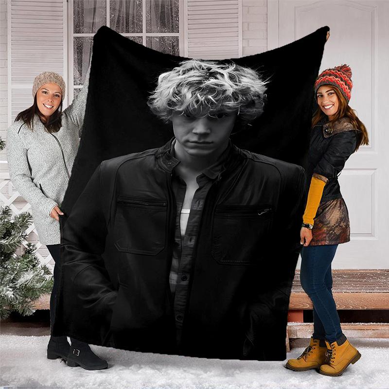 Evan Peters2 printed throw blanket—lightweight,soft,warm;versatile blanket for all seasons—perfect as &air-conditioning throw,nap blanket