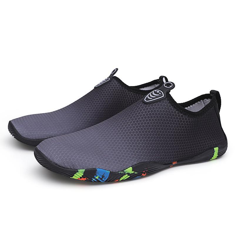 Unisex Quick-Dry Water Shoes Beach Swimming Hiking River Trekking Slip-On Sandals With Non-Slip Rubber Sole
