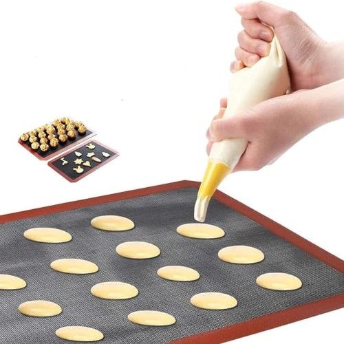 Silpat Baking Mats, Reusable Baking Sheets, Set of 2, High-Quality Baking Mats, Perfect for Cooking, Bread, Sweets, and Grilled Fish, Washable, Oven a