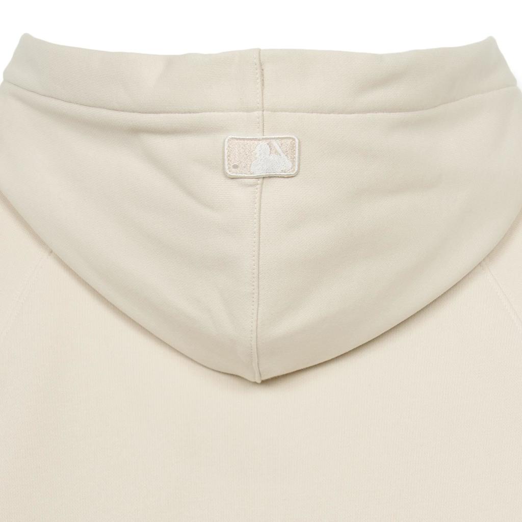 New MLB X CIRCLE Basic Logo Boston Red Sox Sweatshirt Women's Cream 3FTRB0344-43CRD