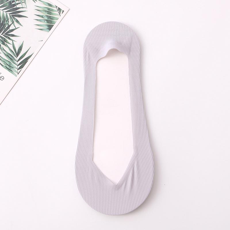 Летние женские тонкие носки-тапочки, силиконовые противоскользящие носки, однотонные бесшовные невидимые мягкие носки из ледяного шелка