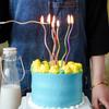 12 Pcs Party Candles Food Grade Safe To Use Flames Threaded Curved Cake Decoration Solid Color Combustible Cake Candles for Christmas
