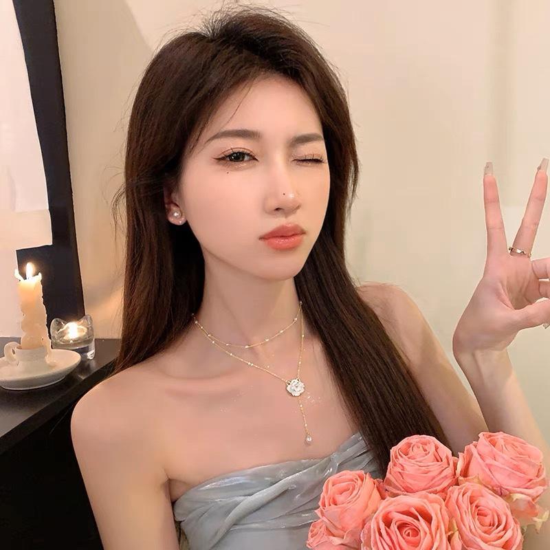 Camellia Double-Layer Pearl Necklace Women'S Autumn Light Luxury High-End Niche Design Neck Chain Temperament Fringed Collarbone Chain
