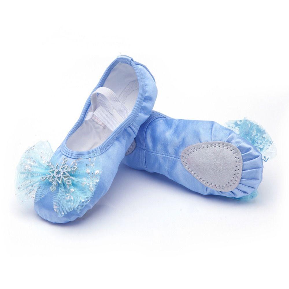 1 Pair of Bow Knot Girls' Dancing Shoes Satin Cat Claw Shoes Beautiful Princess Shoes  Perform