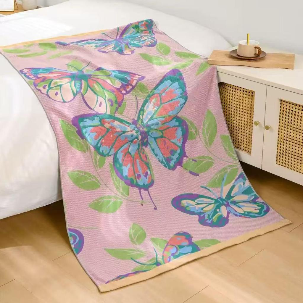 Extra Large Cotton Gauze Cartoon Bath Towel - Soft, Quick-Drying for Adults & Kids