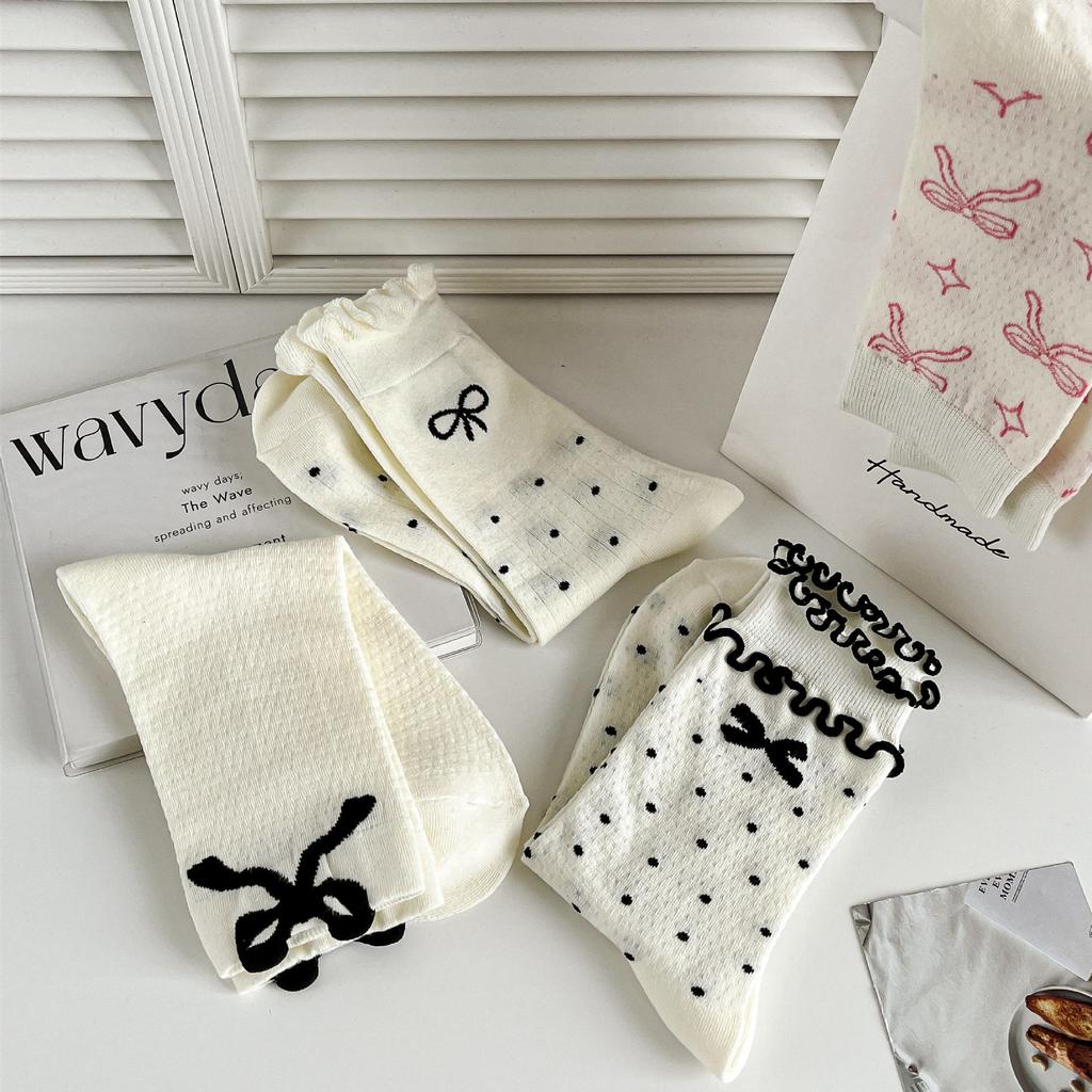 Bow Socks For Women Mid-Season Tube Socks Thin Sweat-Absorbing Stockings Black And White Versatile Trendy Socks