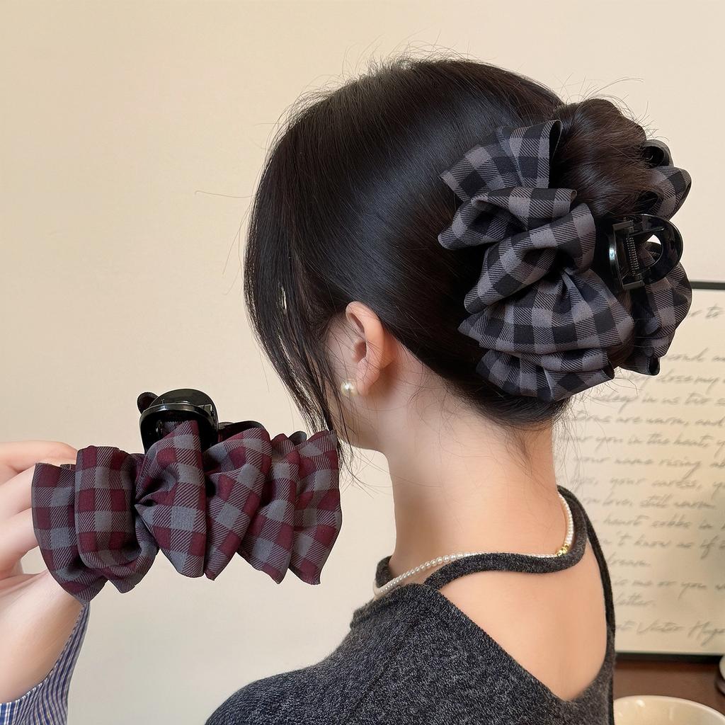 Plaid Korean Cloud Hair Clip with a High-end Feel, Fashionable and Versatile