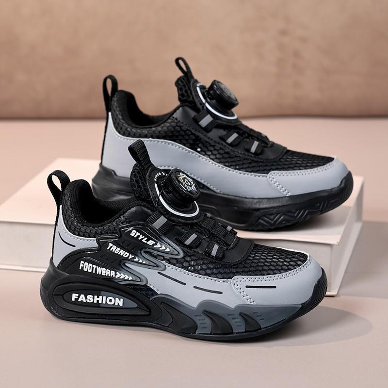 Boys Running Shoes Kids Breathable Mesh Sneakers Soft Non-Slip Sole School Sports