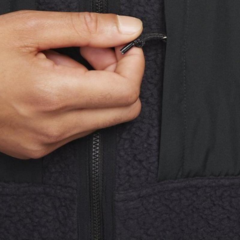 Nike Куртка Acg Arctic Wolf черная