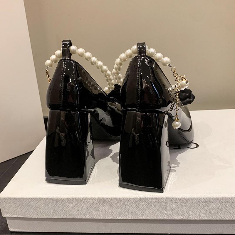 Fashion Mary Jane High Heels, Feminine Pearl Bow Small Leather Shoes, Autumn New Style, Paired with Skirts and Worn Over A Single Shoe