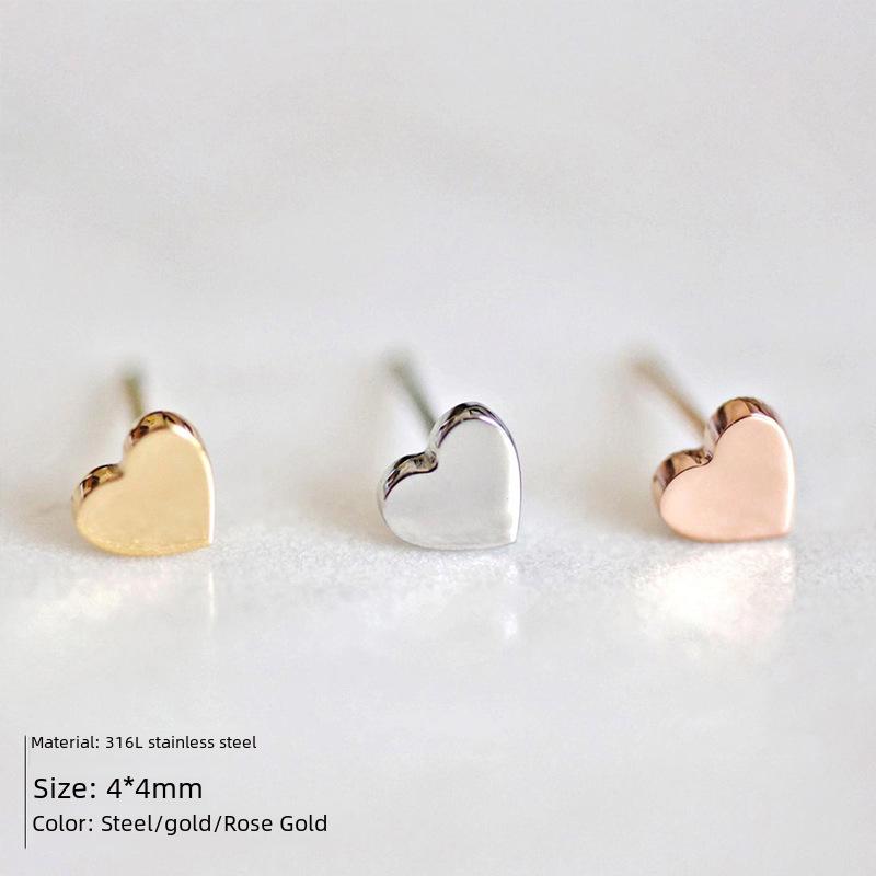 Корейские серьги eManco Love: Простой женский аксессуар из позолоченной нержавеющей стали