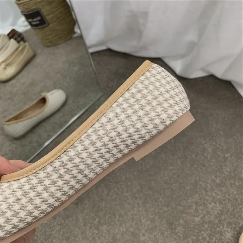 Женские туфли на плоской подошве с раздельным носком и копытом 2024 года на весну, лето и осень