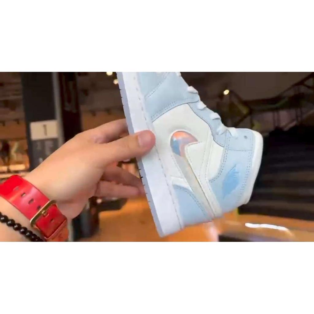 Детские кроссовки Air Jordan 1 Mid SE GS Glitter Swoosh Blue Blue-Tint Summit-White FQ9117-400