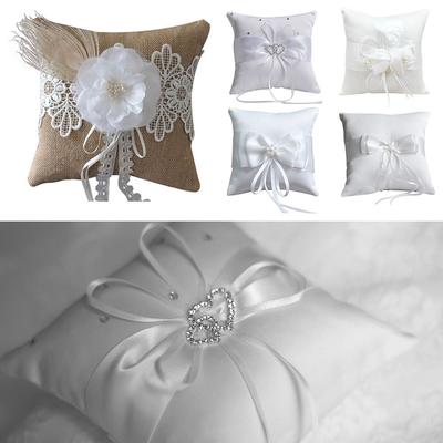 15*15 см 20*20 см Подушка для колец Белые шелковые джутовые украшения Подушки с лентой и бантом Подушка для колец