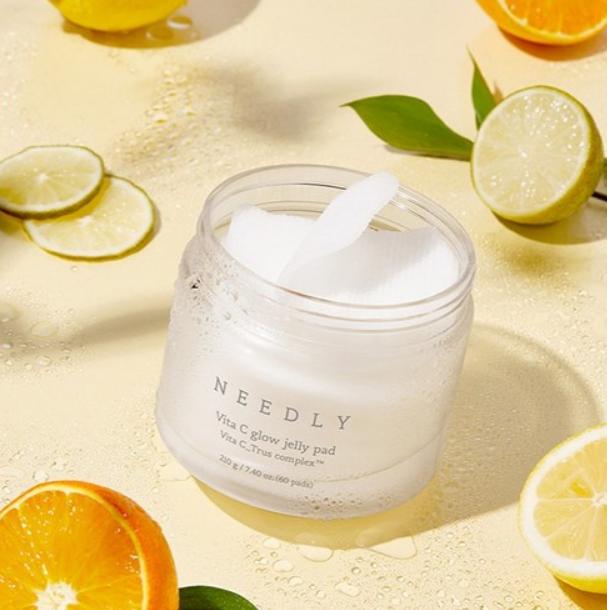 [NEEDLY] Vita C Glow Jelly Pad 60 Pads (210g)