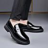 Модные дизайнерские новые толстые подошвы с яркой поверхностью, дышащие мужские мокасины, модные толстые подошвы в британском стиле, деловые кожаные мужские туфли