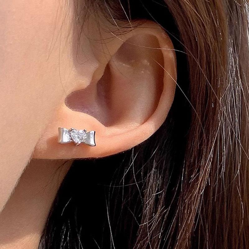 Серьги Bow Love для женщин с нишевым дизайном, новый стиль высокого класса