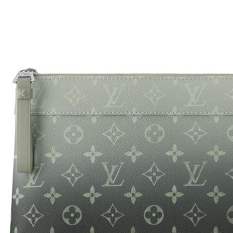 Louis Vuitton Pochette Voyage Letter Logo Zipper Toiletry Bag Leather Clutch Men bags Khaki-Green M11545