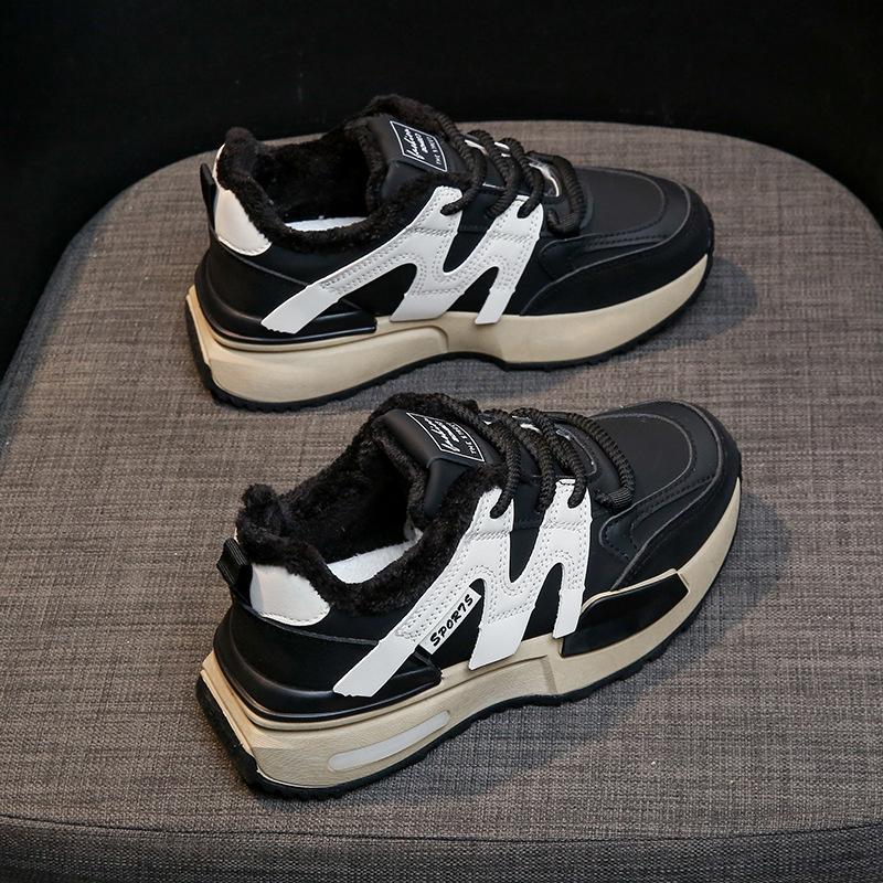 2025 зимняя новинка корейской версии бархатные туфли Форрест Гамп женские студенческие теплые туфли для папы повседневная уличная спортивная обувь