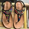Модные роскошные женские босоножки в стиле бохо 2024 года, летние босоножки с застежкой-молнией, разноцветные, на плоской подошве, женские, блестящие, с кристаллами, нескользящие, римские туфли для женщин