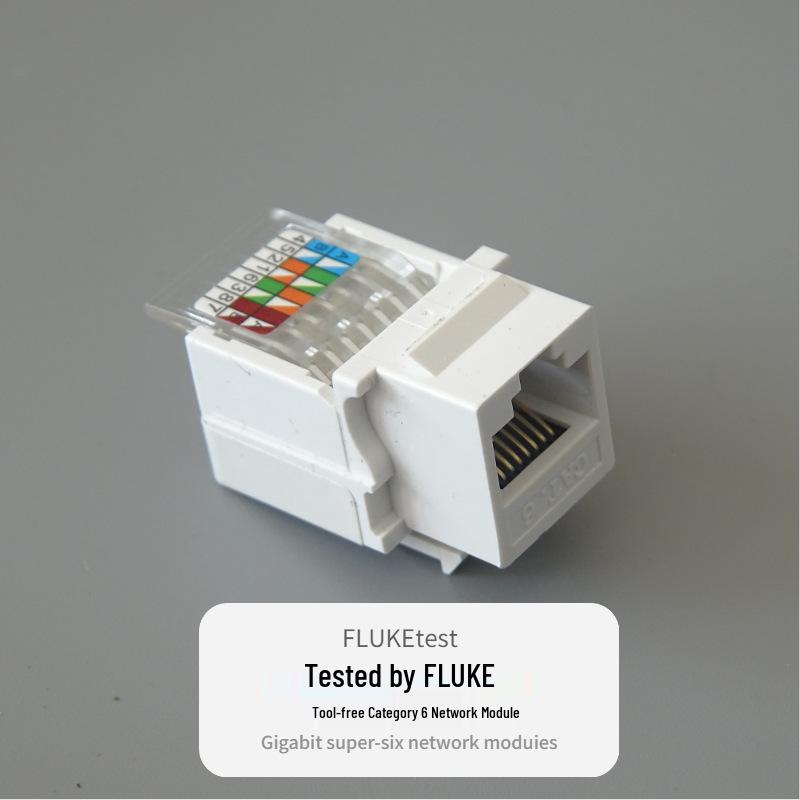 Сетевой разъем и розетка Cat6 RJ45 Gigabit Ethernet без инструментов со встроенным кабельным штекером.